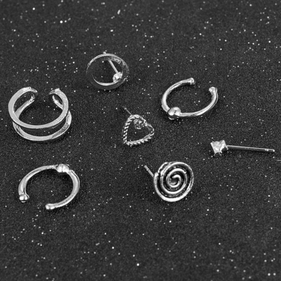 3/$30 🤍 Boho Earrings Set - Picture 3 of 6